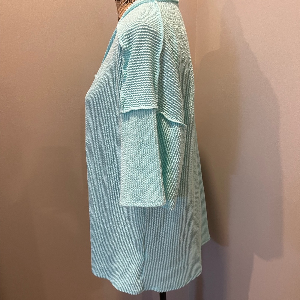 Heimish V-Neck Ribbed Top - Picture 4 of 5